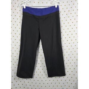 VSX Victorias secret cropped leggings active Capri pants medium
